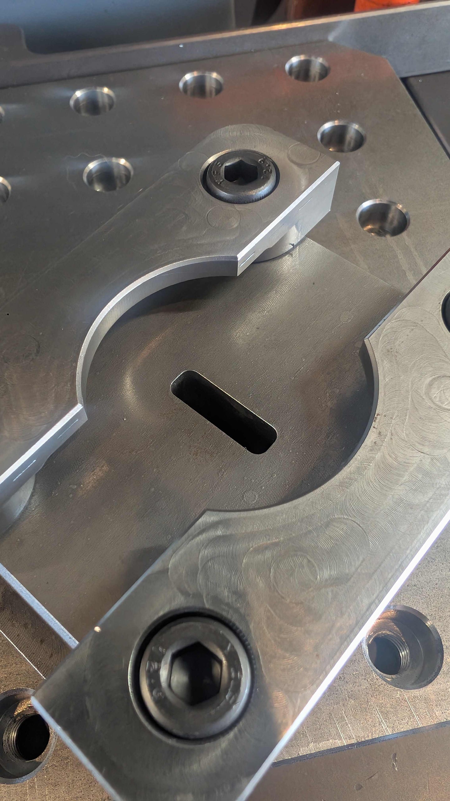 Clamp Style Slot Die for 6 mm × 20 mm Punch