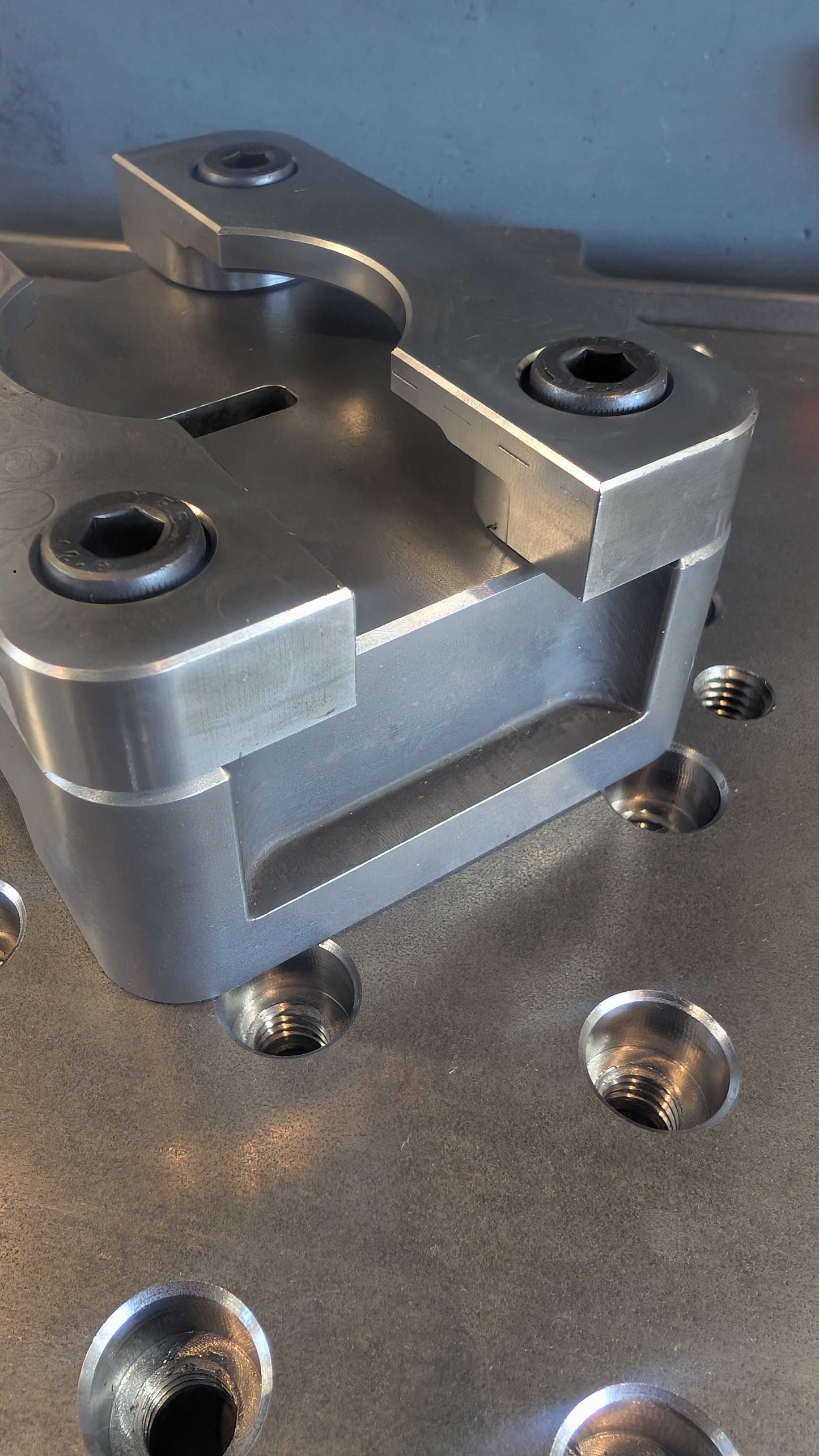 Clamp Style Slot Die for 6 mm × 20 mm Punch