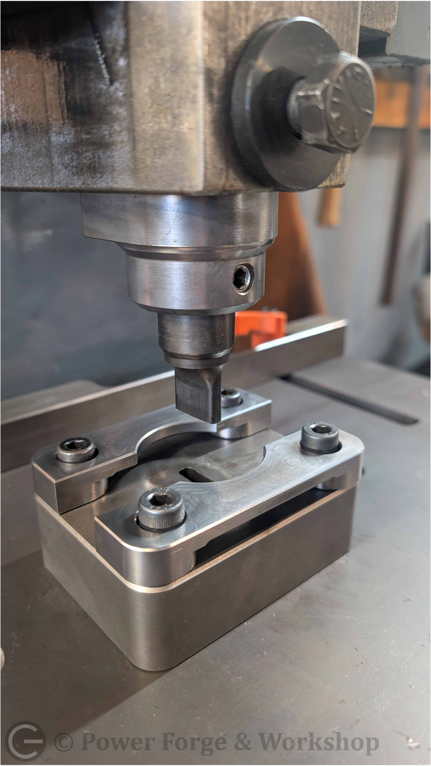 6 x 20 mm Slot Punch & Die with Power Forge & Workshop branding.