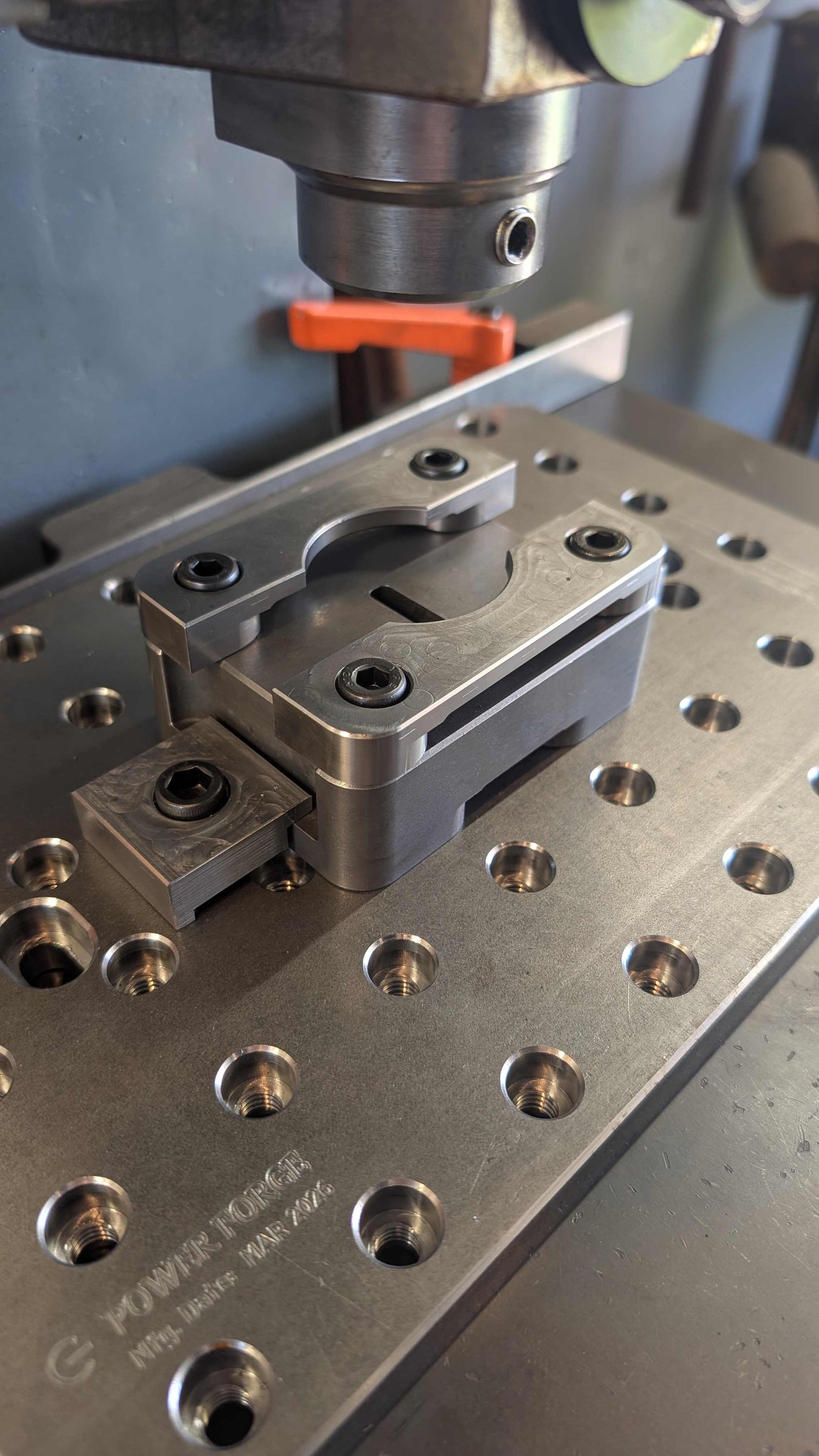 Clamp Style Slot Die for 6 mm × 20 mm Punch